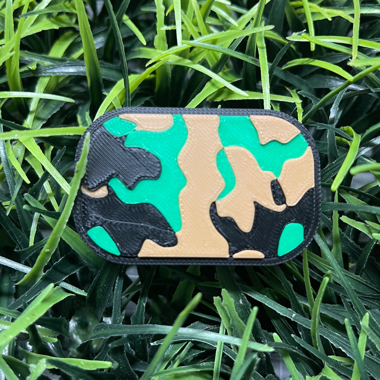 Magnetic Fidget Slider with the Green Camo texture